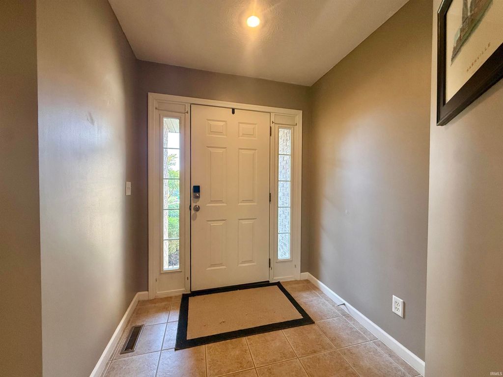 Photo of 1329 Bowen Drive, Evansville, IN 47725 (MLS # 202617445)
