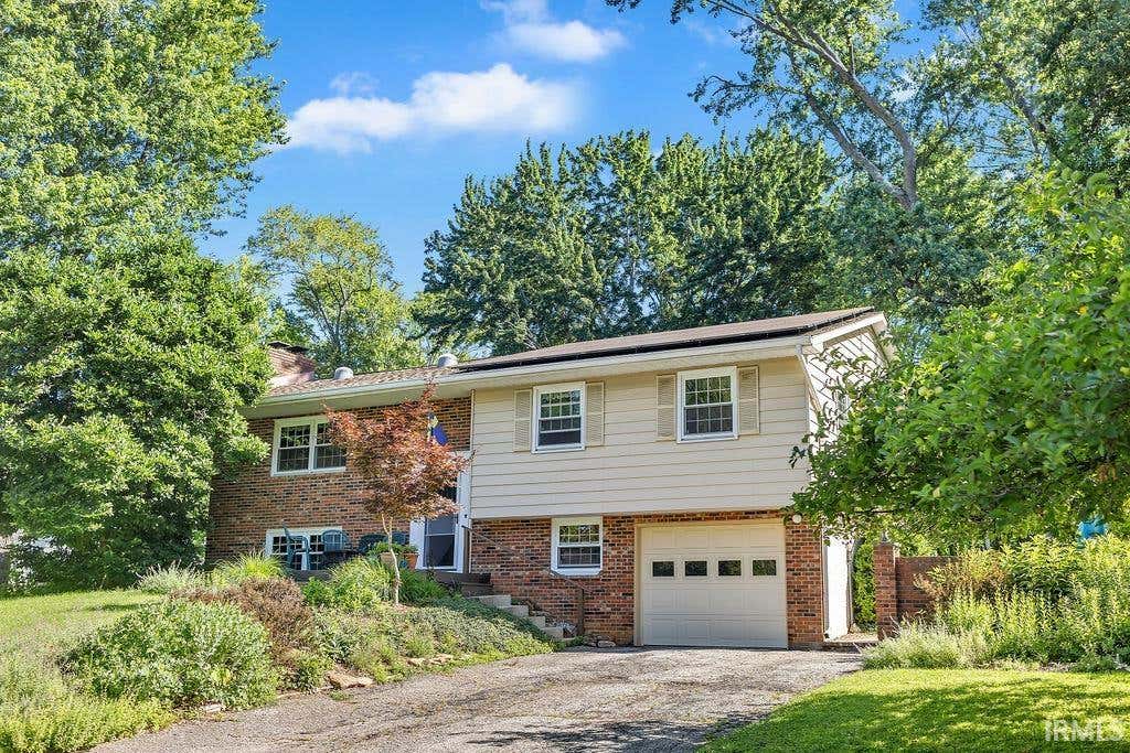 Photo of 2213 S Sussex Drive, Bloomington, IN 47401 (MLS # 202628121)