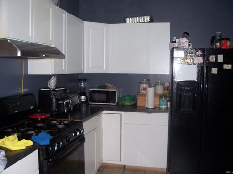 Tiny photo for 1800 George Street, Logansport, IN 46947 (MLS # 202539280)