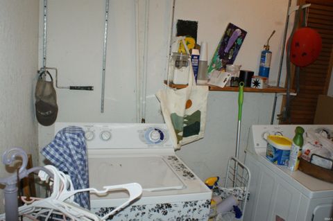 Tiny photo for 634 S Union Street, Kokomo, IN 46901 (MLS # 202611940)