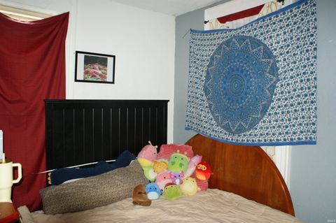 Tiny photo for 634 S Union Street, Kokomo, IN 46901 (MLS # 202611940)