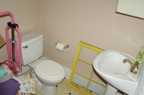 Tiny photo for 634 S Union Street, Kokomo, IN 46901 (MLS # 202611940)