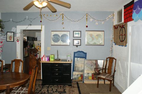 Tiny photo for 634 S Union Street, Kokomo, IN 46901 (MLS # 202611940)