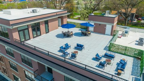 Tiny photo for 1740 #302W South Bend Avenue, South Bend, IN 46637 (MLS # 202609910)