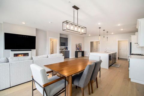 Tiny photo for 1740 #302W South Bend Avenue, South Bend, IN 46637 (MLS # 202609910)