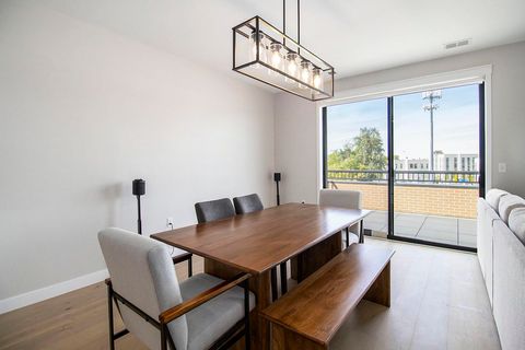 Tiny photo for 1740 #302W South Bend Avenue, South Bend, IN 46637 (MLS # 202609910)