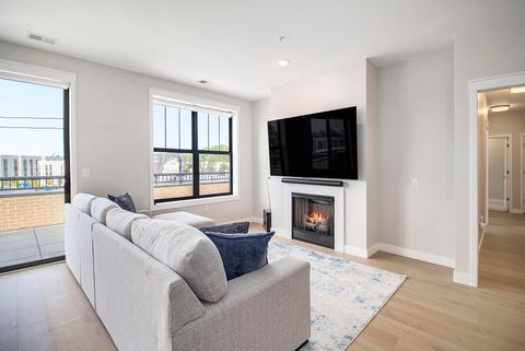 Tiny photo for 1740 #302W South Bend Avenue, South Bend, IN 46637 (MLS # 202609910)