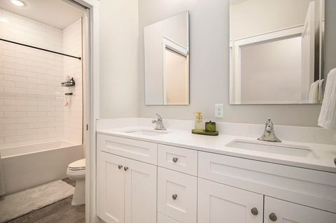 Tiny photo for 1740 #302W South Bend Avenue, South Bend, IN 46637 (MLS # 202609910)