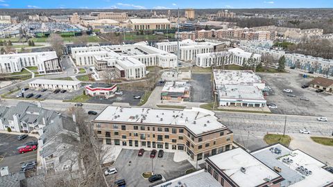 Tiny photo for 1740 #302W South Bend Avenue, South Bend, IN 46637 (MLS # 202609910)