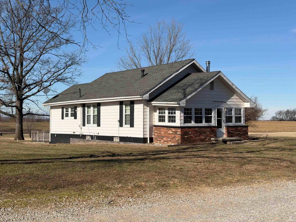 Photo of 8897 S 1075 W Road, Owensville, IN 47665 (MLS # 202549637)