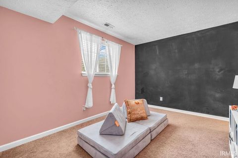 Tiny photo for 318 Thames Avenue, Lafayette, IN 47909 (MLS # 202529358)