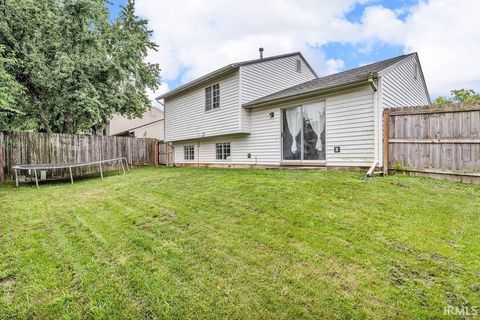 Tiny photo for 318 Thames Avenue, Lafayette, IN 47909 (MLS # 202529358)