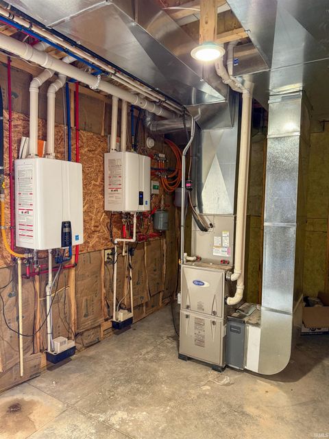 Tiny photo for 1610 North Shore Drive, Rochester, IN 46975 (MLS # 202611798)