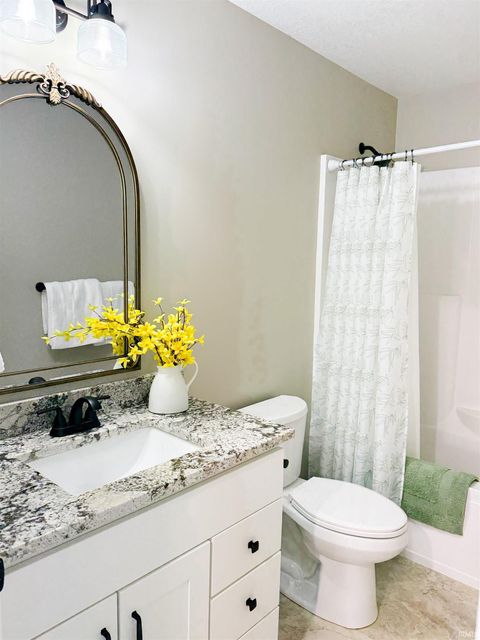 Tiny photo for 1610 North Shore Drive, Rochester, IN 46975 (MLS # 202611798)