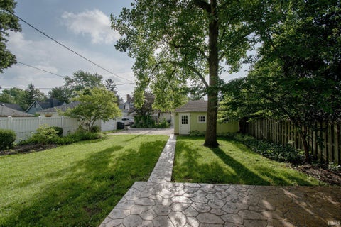Tiny photo for 811 S 9th Street, Lafayette, IN 47905 (MLS # 202608761)