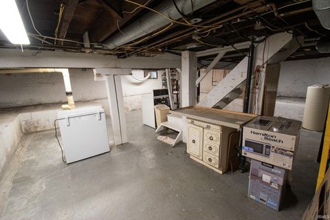 Tiny photo for 811 S 9th Street, Lafayette, IN 47905 (MLS # 202608761)