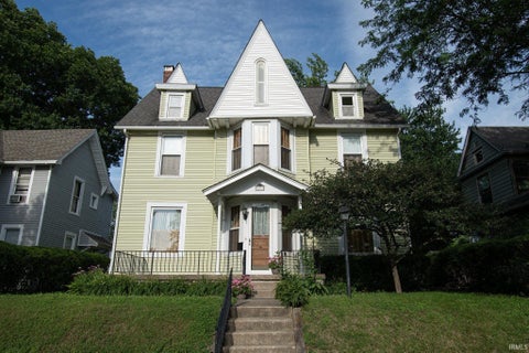 Photo of 811 S 9th Street, Lafayette, IN 47905 (MLS # 202608761)