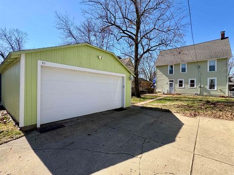 Tiny photo for 811 S 9th Street, Lafayette, IN 47905 (MLS # 202608761)