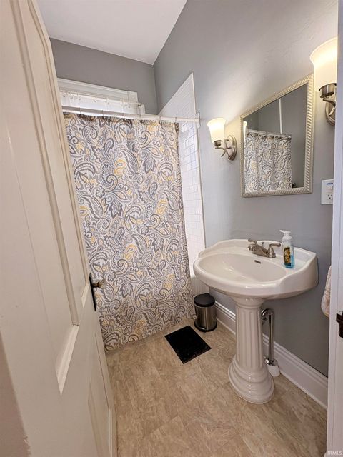 Tiny photo for 811 S 9th Street, Lafayette, IN 47905 (MLS # 202608761)