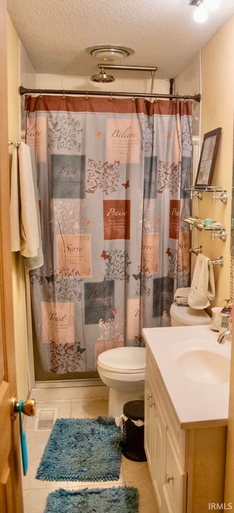 Tiny photo for 705 Venetian Way, Kokomo, IN 46901 (MLS # 202605473)