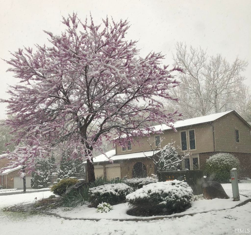 Photo of 705 Venetian Way, Kokomo, IN 46901 (MLS # 202605473)