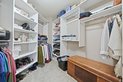 Tiny photo for 908 Midnight Chase Grove, Fort Wayne, IN 46845 (MLS # 202608331)