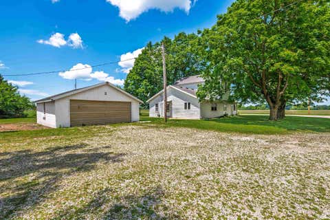 Tiny photo for 3501 W State Road 28, Muncie, IN 47303 (MLS # 202625458)