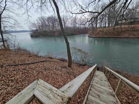 Tiny photo for 5182 Highland Cove Court, Monticello, IN 47960 (MLS # 202605409)