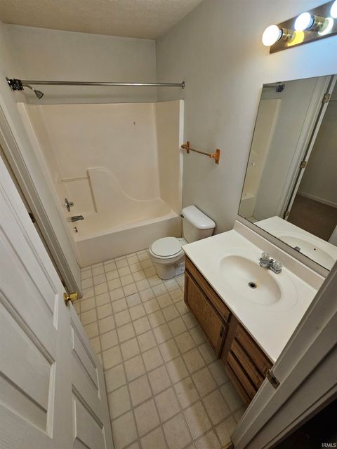 Tiny photo for 5182 Highland Cove Court, Monticello, IN 47960 (MLS # 202605409)