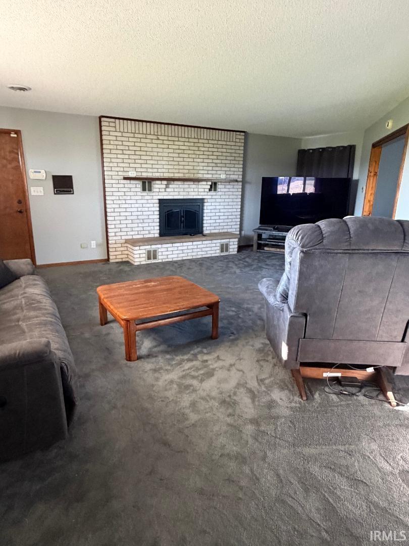 Photo of 3862 S 400 E, Hartford City, IN 47348 (MLS # 202638486)