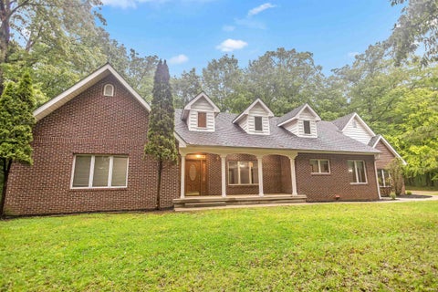 Photo of 1280 Parkview Heights Road, Nashville, IN 47448 (MLS # 202619393)