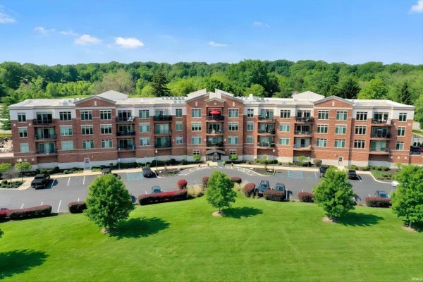 20971 SHORELINE CT APT 215, NOBLESVILLE, IN 46062 - Image f8365356940aeacbb381ff3c4e0b2ab5/1258688701
