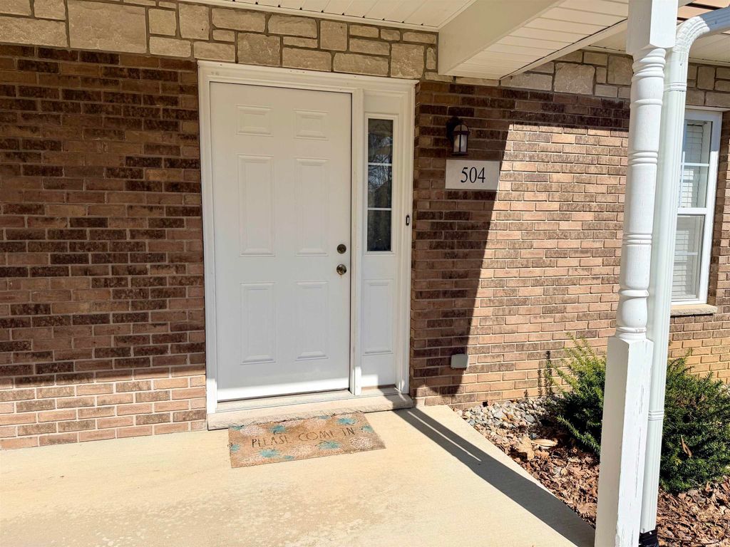 Photo of 1250 W Adams Hill Cir Circle #504, Bloomington, IN 47403 (MLS # 202608421)