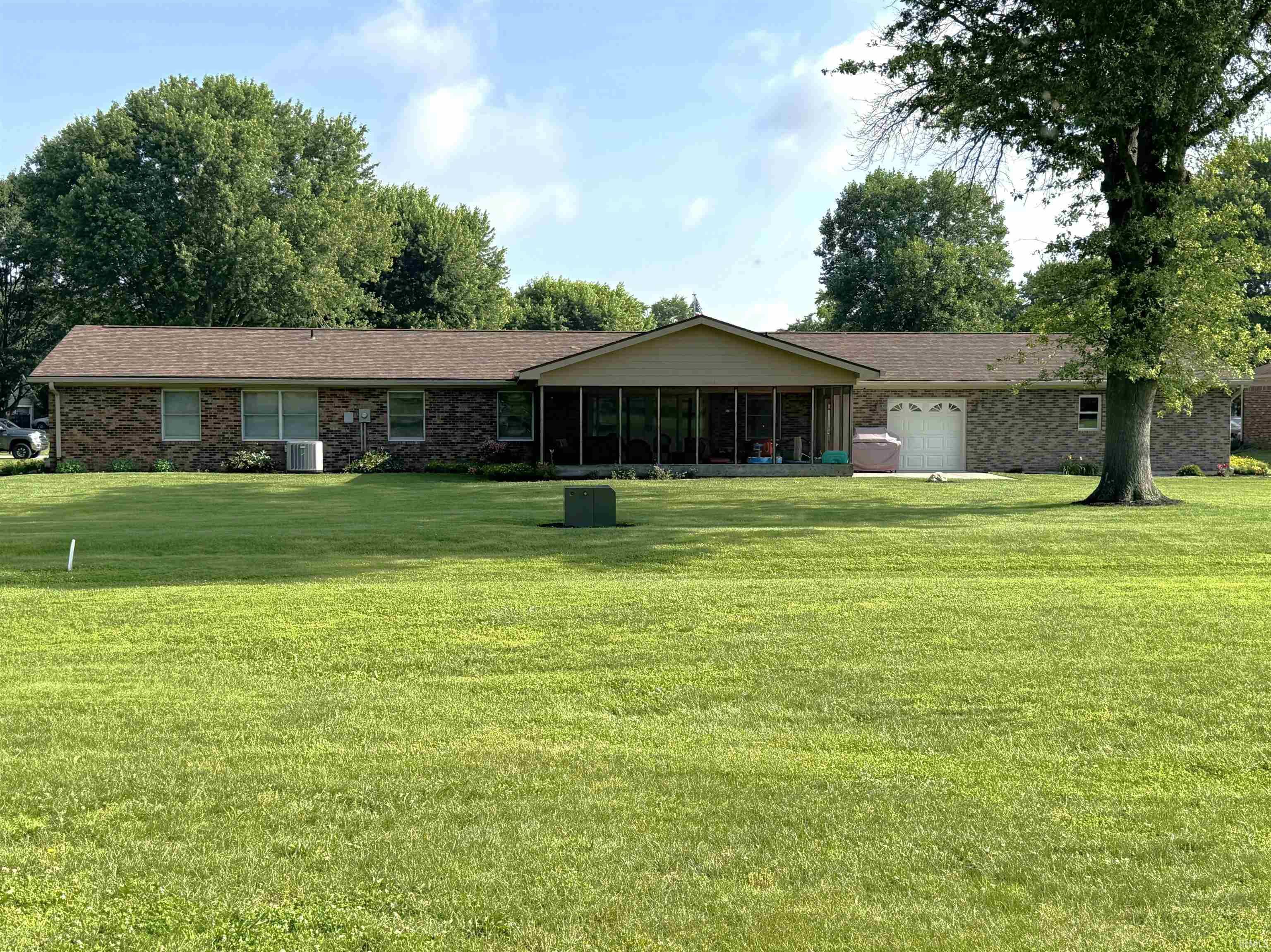 3137 W Tam O Shanter Drive