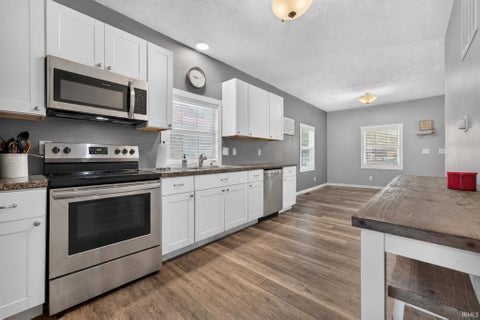 Tiny photo for 1513 S WASHINGTON Street, Kokomo, IN 46902 (MLS # 202636680)