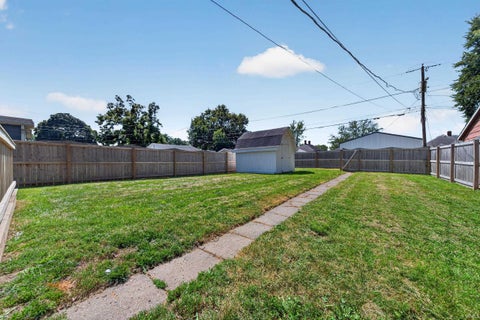 Tiny photo for 1513 S WASHINGTON Street, Kokomo, IN 46902 (MLS # 202636680)