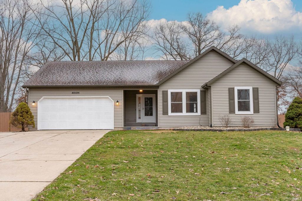 Photo of 53134 Old Farm Road, Elkhart, IN 46544 (MLS # 202606141)