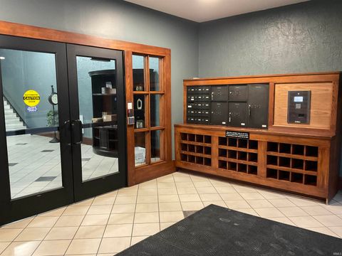 Tiny photo for 112 W Washington Boulevard #319, Fort Wayne, IN 46802 (MLS # 202602550)