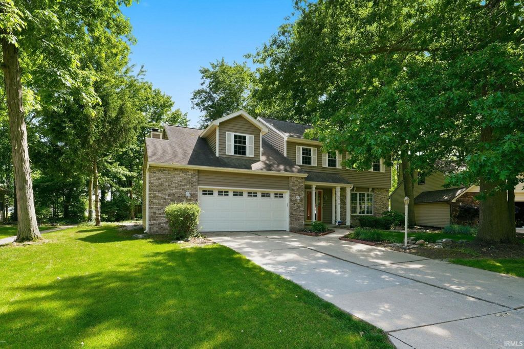 Photo of 6510 Oak Forest Trail, Fort Wayne, IN 46835 (MLS # 202621546)