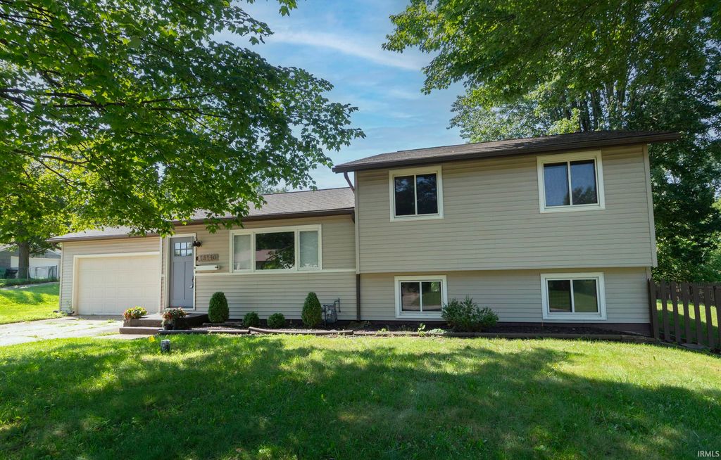 Photo of 18140 Brightlingsea Place, South Bend, IN 46637 (MLS # 202626649)