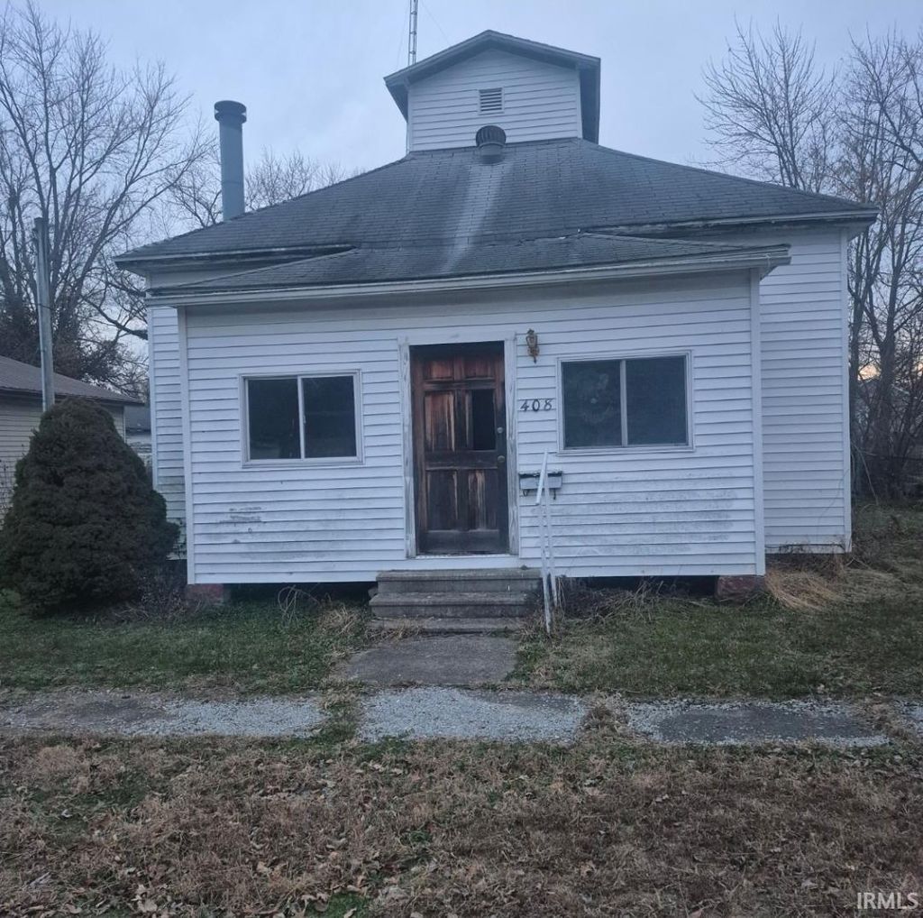 Photo of 408 Dubois Street, Sumner, IL 62466 (MLS # 202604620)