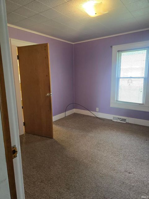 Tiny photo for 714 E Hoffer Street, Kokomo, IN 46902 (MLS # 202619106)