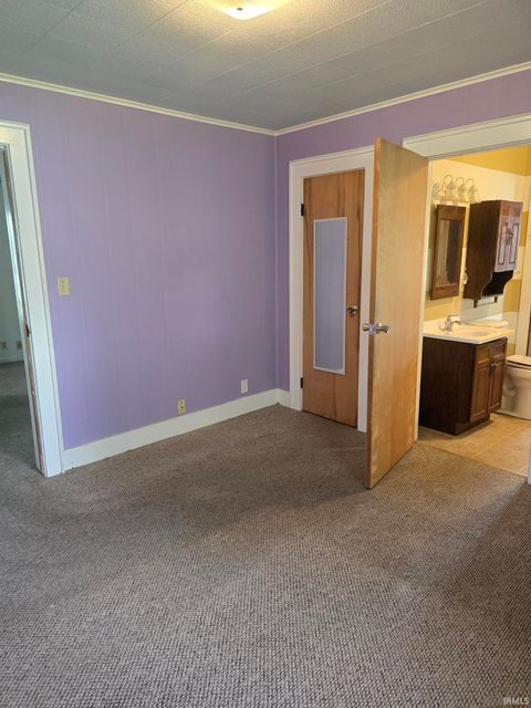 Tiny photo for 714 E Hoffer Street, Kokomo, IN 46902 (MLS # 202619106)