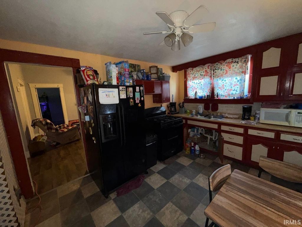 Photo of 1171 Dewolf Street, Vincennes, IN 47591 (MLS # 202614247)