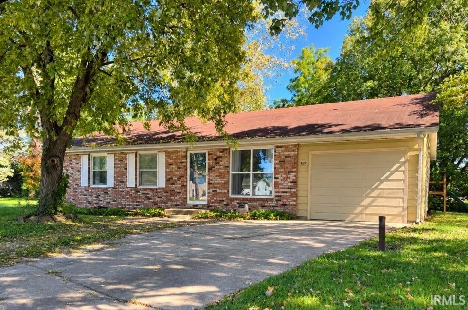 Photo of 624 Holly Court, Walton, IN 46994 (MLS # 202641547)
