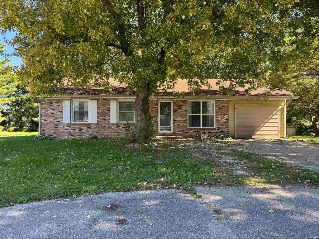 Photo of 624 Holly Court, Walton, IN 46994 (MLS # 202641547)