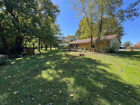 Tiny photo for 624 Holly Court, Walton, IN 46994 (MLS # 202641547)