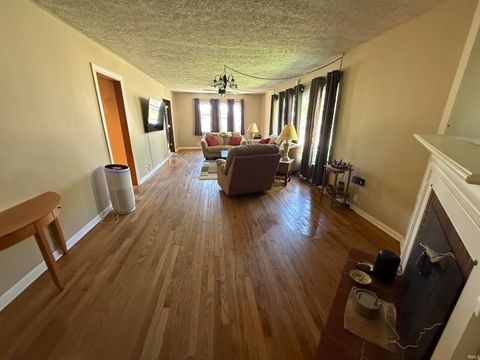 Tiny photo for 119 E Beckley Street, Royal Center, IN 46978 (MLS # 202618343)