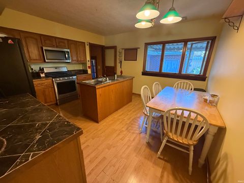 Tiny photo for 119 E Beckley Street, Royal Center, IN 46978 (MLS # 202618343)