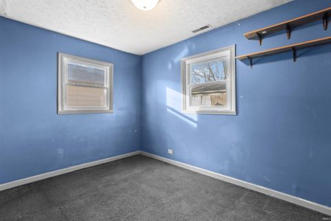 Tiny photo for 1021 Columbus Boulevard, Kokomo, IN 46901 (MLS # 202607478)